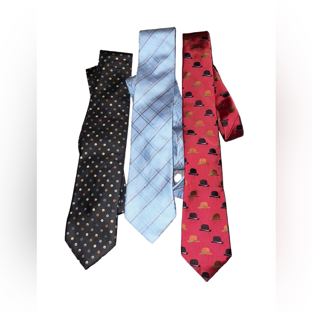 3 Tie Bundle Brioni + David Heart & Co